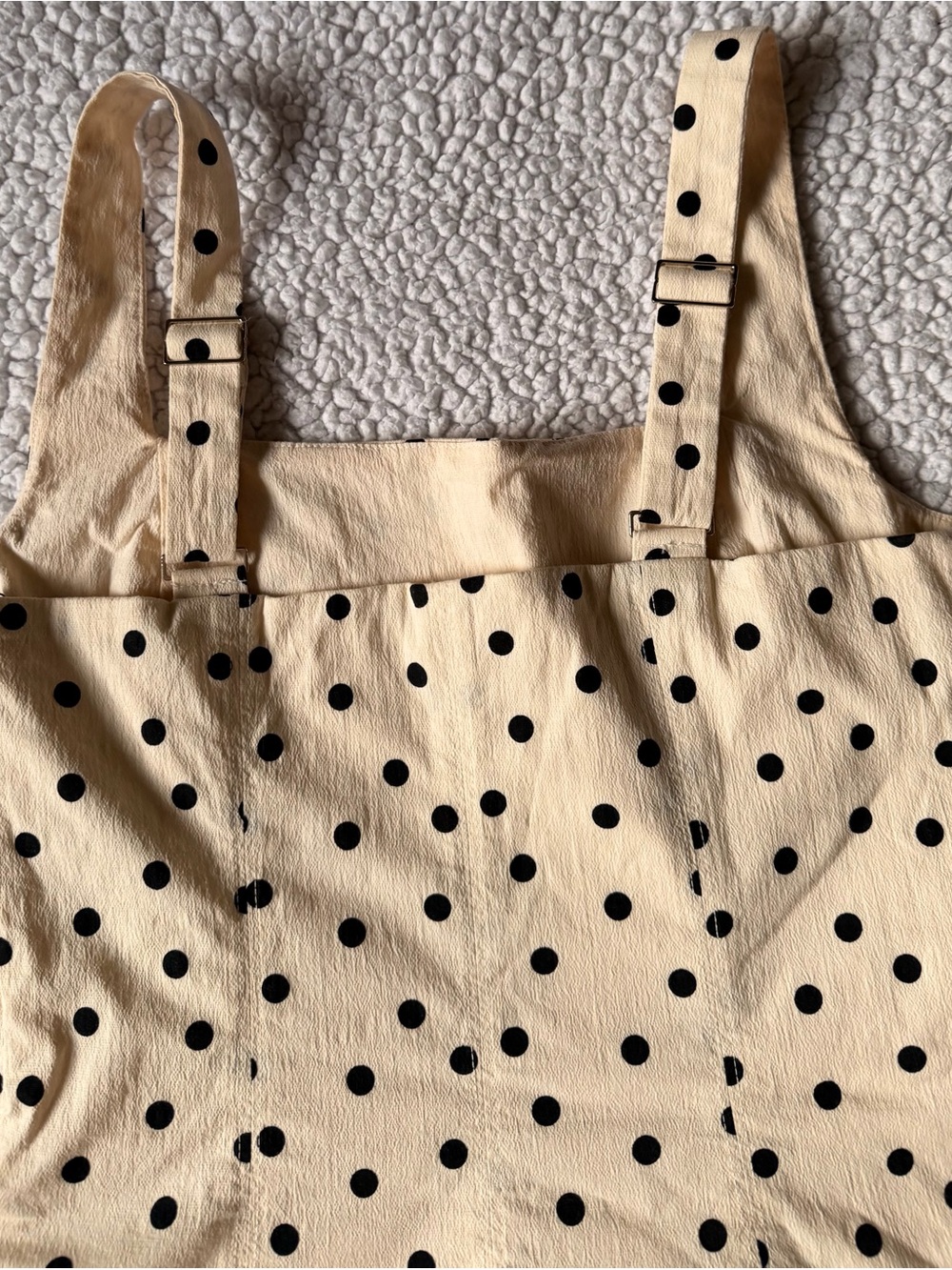 Abercrombie & Fitch Cream Mini Dress with Black Polka Dots - Picture 9 of 10